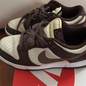Women’s Nike Dunk Brown